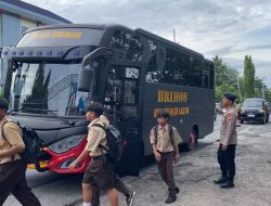 Brimob Kalteng Antar Senyum ke Sekolah, Lewat Program Bus Sekolah Gratis
